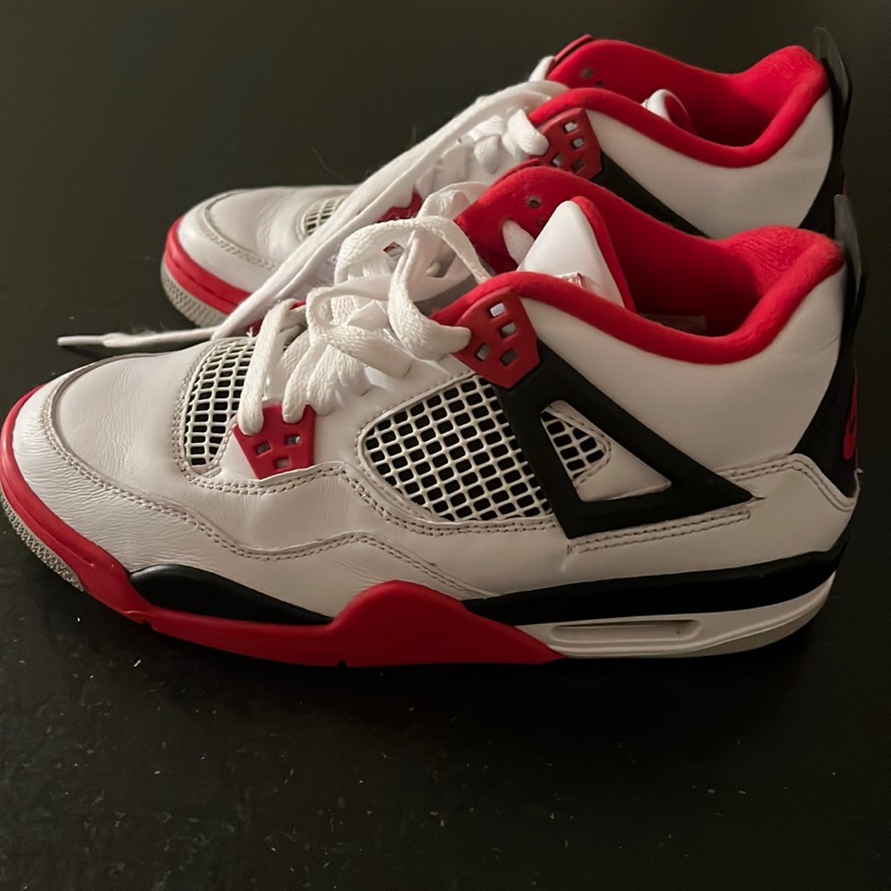 Nike new retro Jordan’s 5.5Y